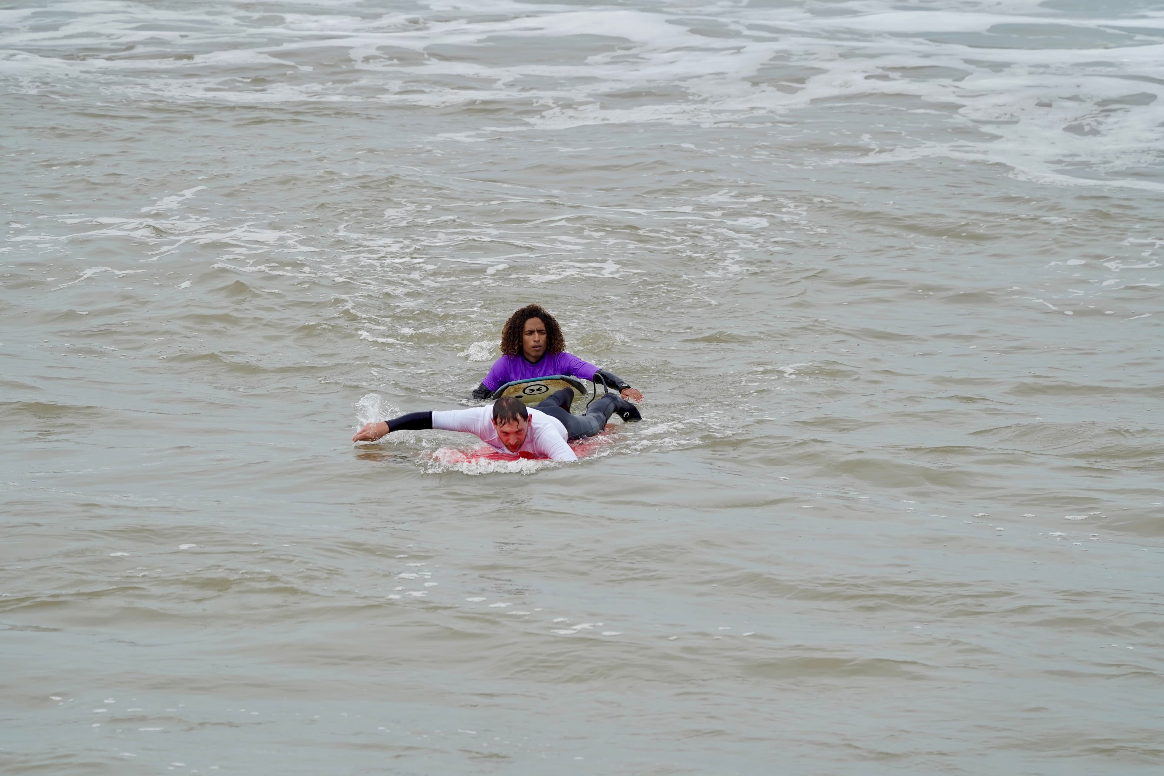 surf in mireleft