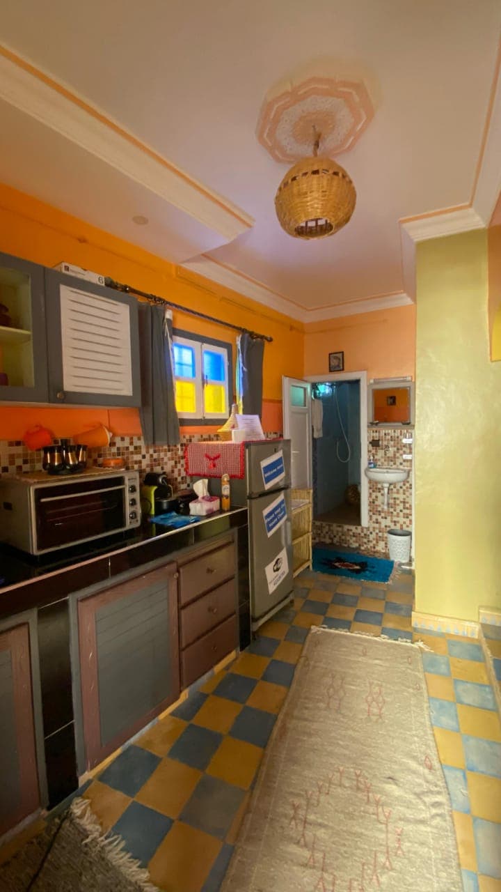 image-d301c095f6a0d80c54b25929a11a75b237b8d4f1-720x1280-jpg